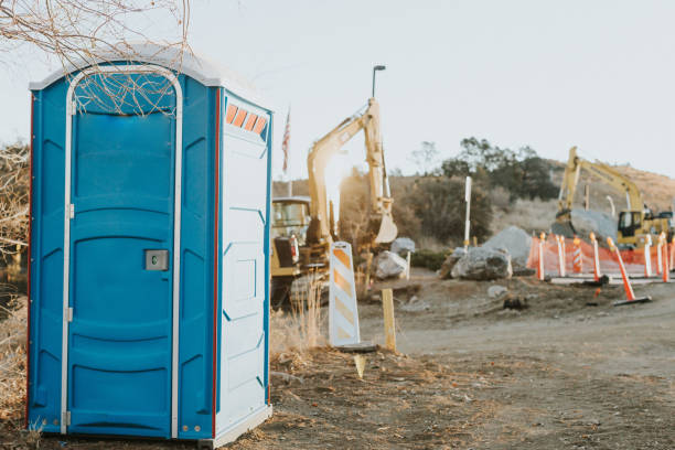 Porta potty delivery and setup in Byron, CA